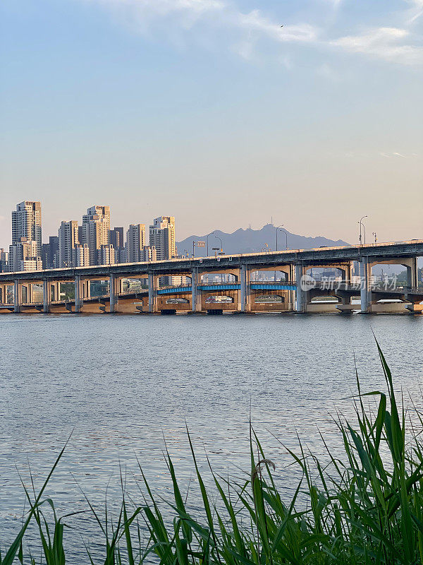 Seoul Han River and Banpo Bridge汉江盘浦大桥